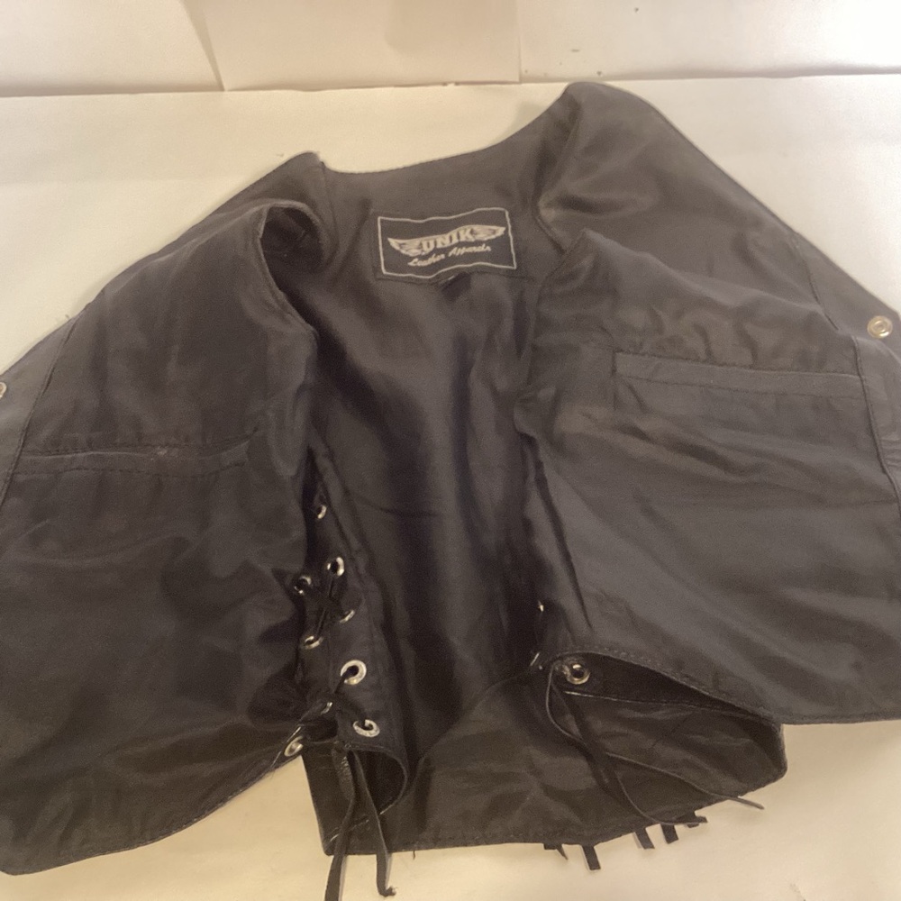 Vintage UNIK Leather Fringed Western Vest Women’s Size Large - Picture 13 of 16